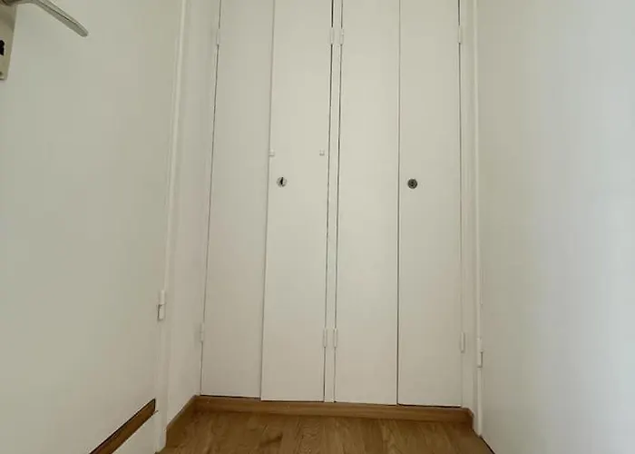 Center Flats In Downtown, Jakobade - Self Checkin شقة