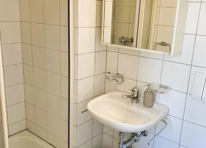 Center Flats In Downtown, Jakobade - Self Checkin דירה